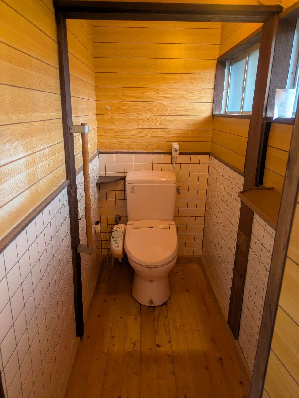 WC交換+エコカラット施工 - Before